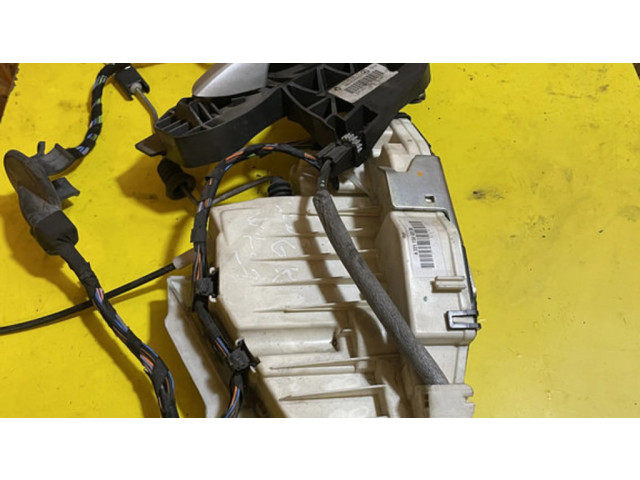 Задний замок