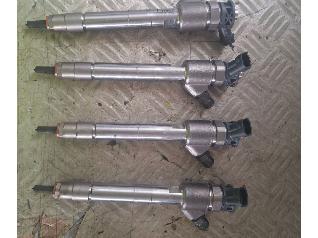 Форсунка 9828959880    Citroen DS4  DV5RC 