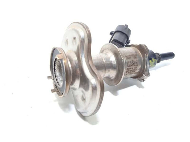 Форсунка 7LA131113A    Skoda Octavia Mk4  DTRD 