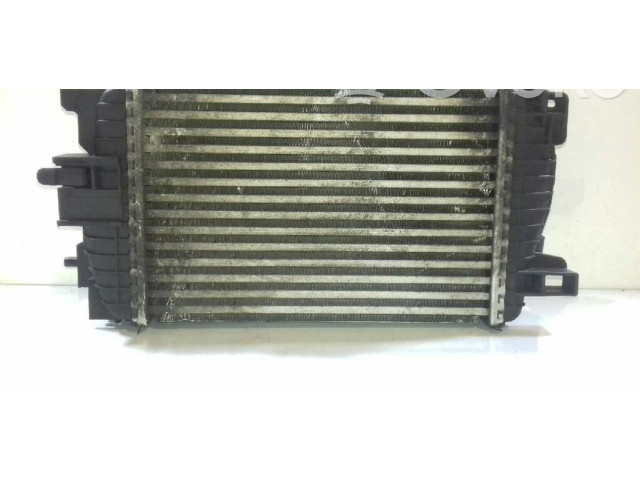 Интеркулер  13283253, R3451004   Opel Meriva B 