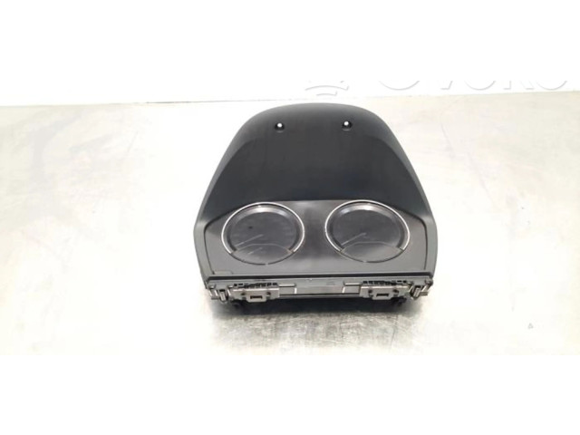 Přístrojová deska BMW 2 F46 2019 62109835816