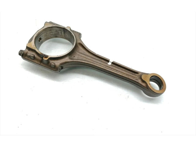 Шатун BLR Audi A3 S3 8P