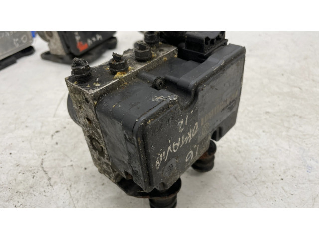 Блок АБС 1K0614117AJ, 1K0907379AQ Skoda Octavia Mk3 (5E) 2013-2019 года