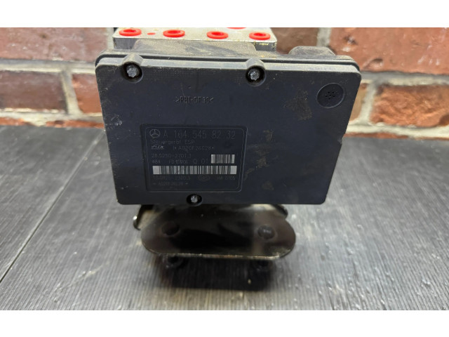 Блок АБС A1645458232, 28525027013 Mercedes-Benz ML W164 2005 - 2011 года