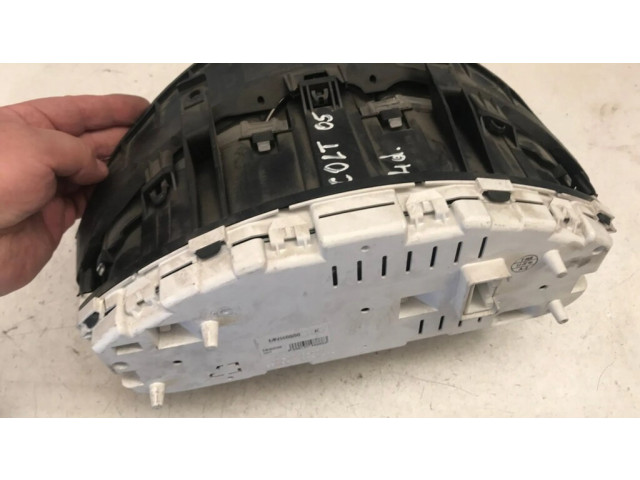 Панель приборов MN148888K, MN148870 Mitsubishi Colt