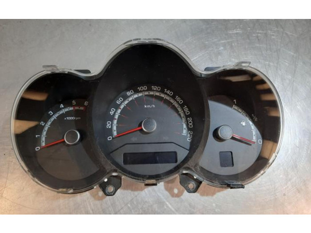 Přístrojová deska KIA Venga 2015 940091P060