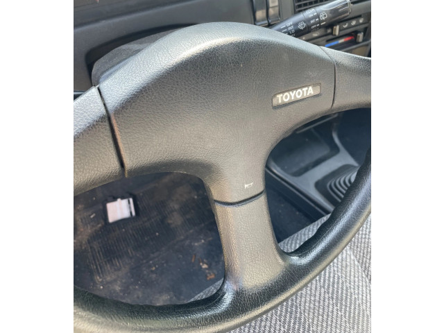Volant Toyota Corolla E90 1990