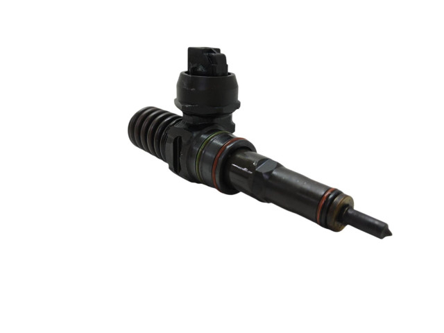 Форсунка 0414720035    Volkswagen Bora  Auy 