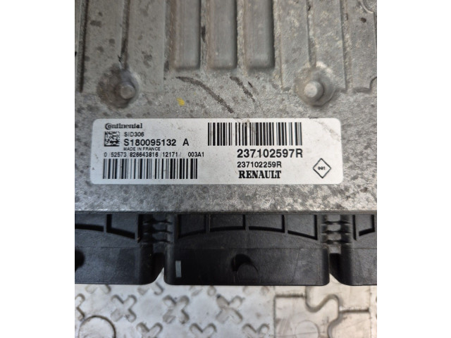 Блок управления двигателя 237102597R Dacia Lodgy