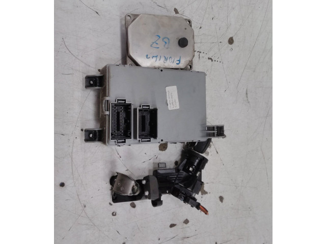 Комплект блоков управления    Fiat Qubo