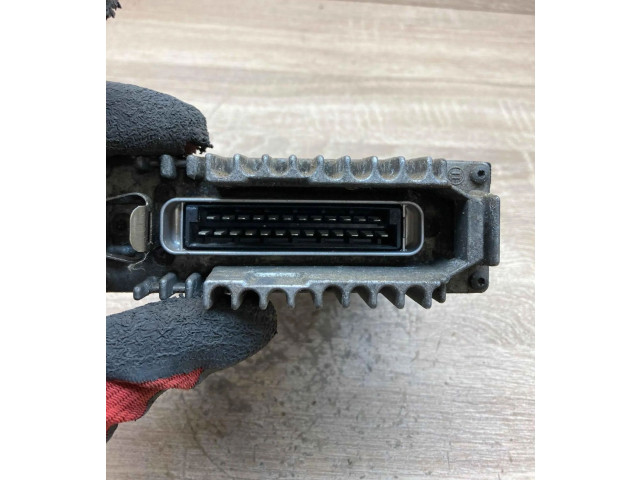 Turbodmychadlo Блок управления двигателем ECU 0125454532, 0281001138 Mrcedes-Benz E W124