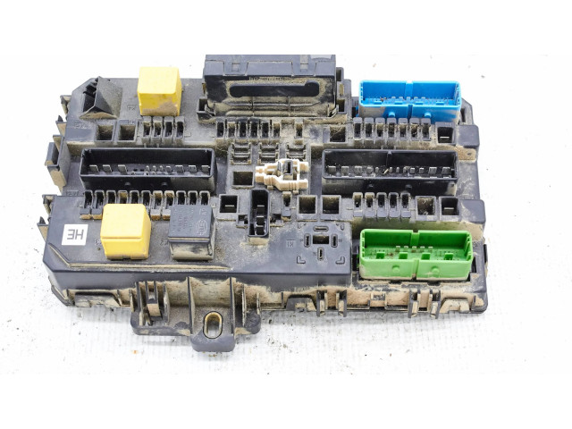 Pojistková skříňka 13206757, 5dk008669 Opel Zafira B 2006