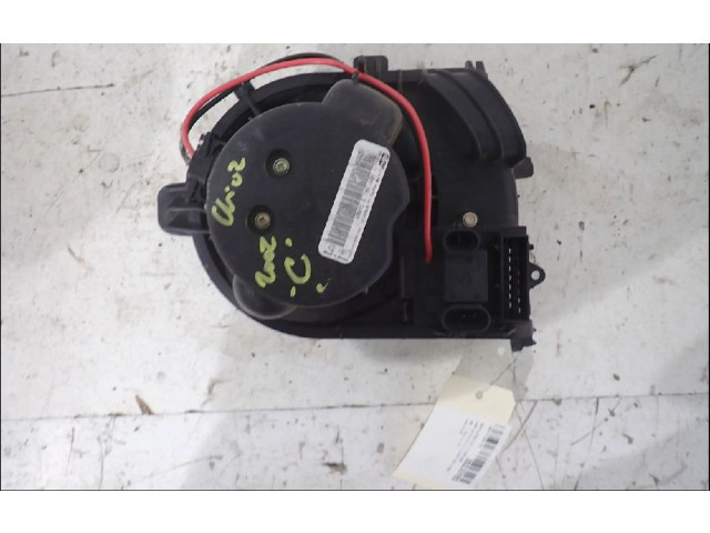 Вентилятор печки 7701049076 Renault Clio II