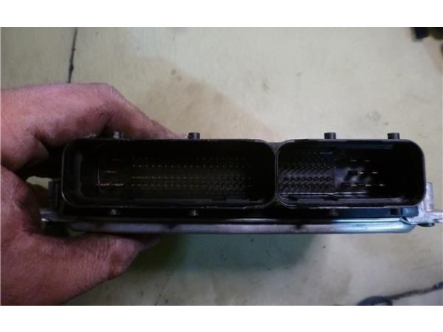 Блок управления двигателем Блок управления 281011260, 3910127711   Hyundai Getz
