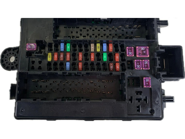 Pojistková skříňka 84281614 Chevrolet Traverse II 2020