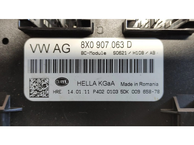 Блок комфорта 8X0907063D Audi A1