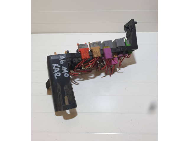 Блок предохранителей 8D1937545 Audi A6 S6 C5 4B