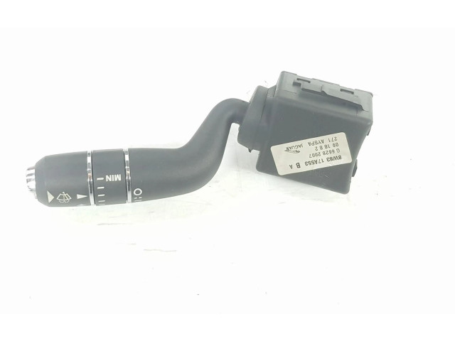 Ручка стеклоочистителей