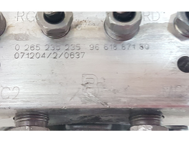 Блок АБС 9HZ   Citroen  C4 I  2004 - 2010 года