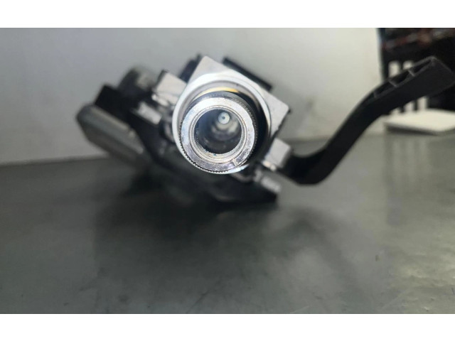 Руль Volkswagen Polo  2002 - 2005 года 2Q1909144M      