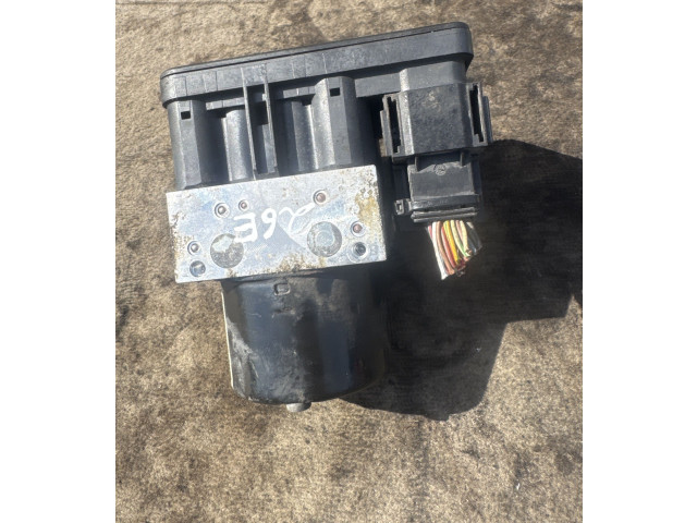 Блок АБС 30794730AA, 10096004293   Volvo  V50  2008 - 2012 года