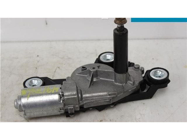 Двигатель стеклоочистителя заднего стекла 31218473, 0390201823   Volvo  V50  2008 - 2012 года