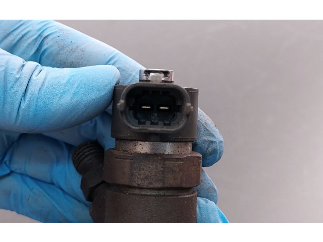 Форсунка 8658352 Volvo S60