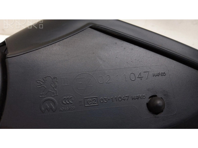 Зеркало электрическое Peugeot 208 2012-2019 года