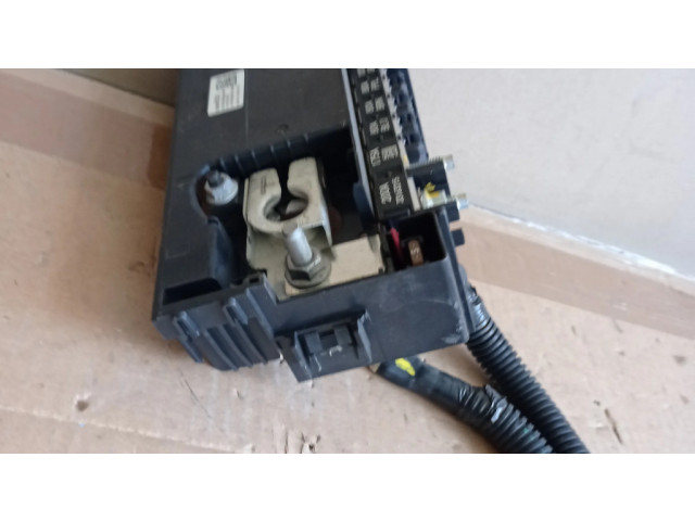 Блок предохранителей 23240733   Chevrolet Volt II    