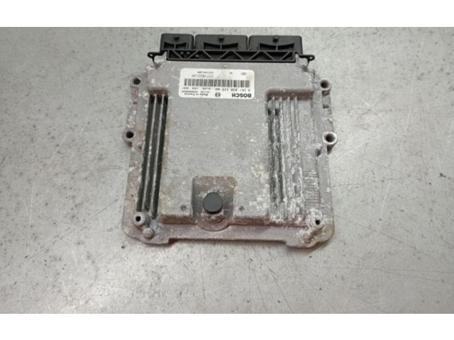 Блок управления двигателя 237102213R, 0281030439 Dacia Dokker