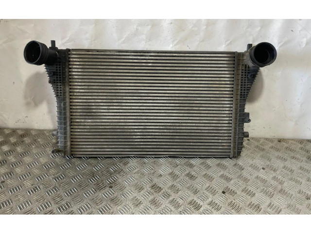 Интеркулер  1K0145803L   Skoda Octavia Mk2 (1Z) 