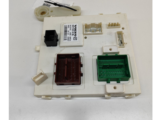 Блок комфорта 32217422 Volvo XC90