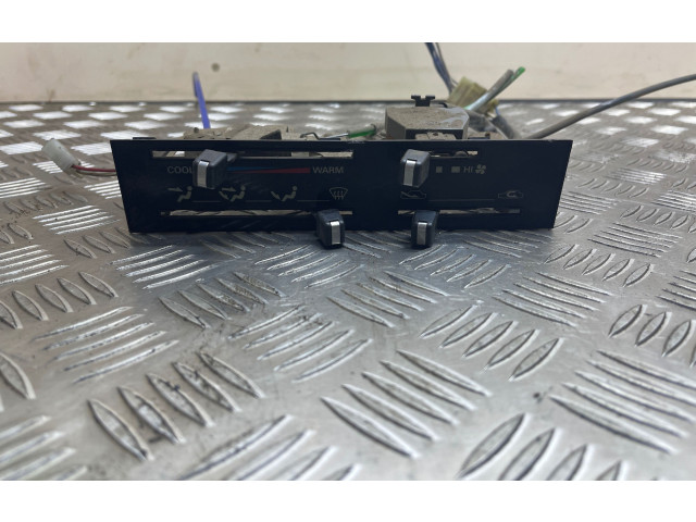 Блок управления климат-контролем Daihatsu Rocky