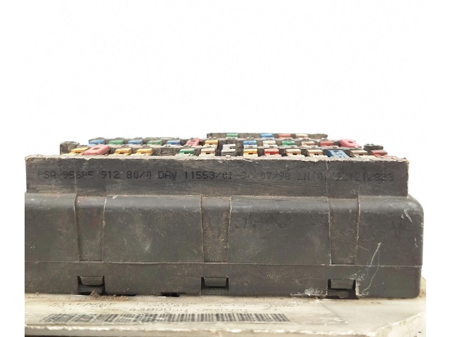 Блок предохранителей 9634389080, 9568591280 Citroen Xsara