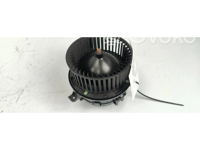 Вентилятор печки 2Q1820021A Skoda Kamiq