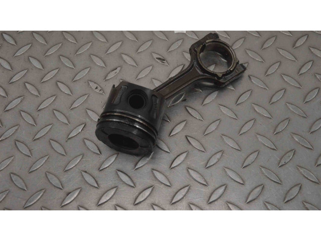 Píst 2239 Fiat Punto (199) 199 B4.000