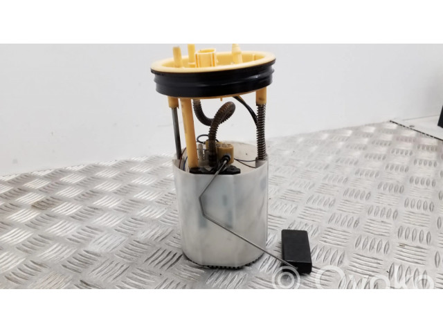 Насос топлива (в топливном баке)