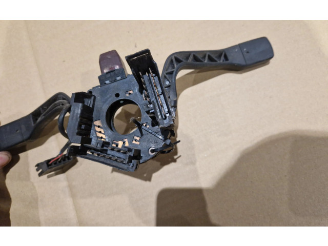 Ручка стеклоочистителей 357953513F, 333953503A Volkswagen Corrado