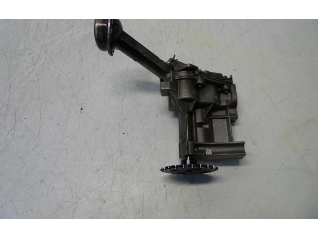 Масляный насос     Renault Clio I 