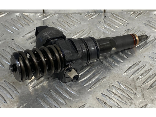 Vstřikovač 038130073BR Volkswagen Caddy