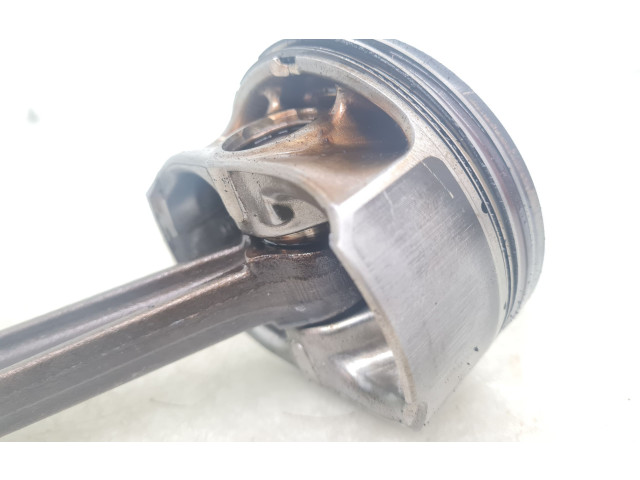  Поршень с шатуном AJ812809 (9W836006SC)     C2D497   Jaguar XJ X351  