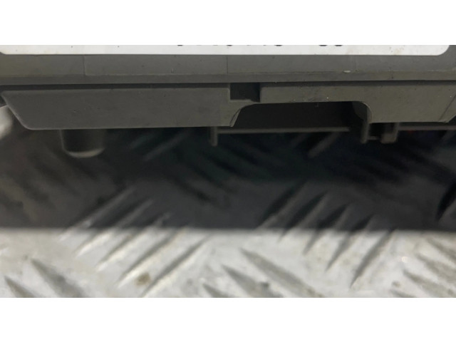 Pojistková skříňka 9119446, 90302523 BMW X1 E84 2011