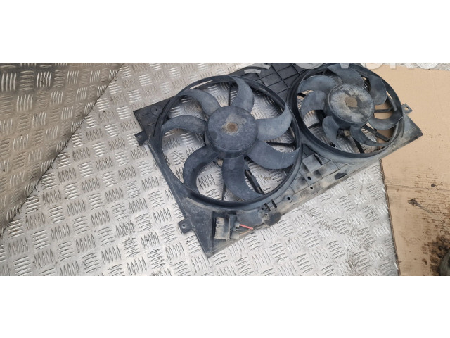 Вентилятор радиатора 1K0121207 Volkswagen Caddy