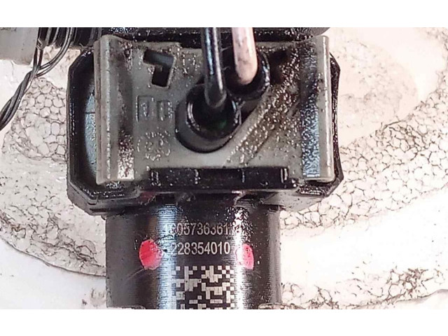 Форсунка 228354010 Infiniti Q30