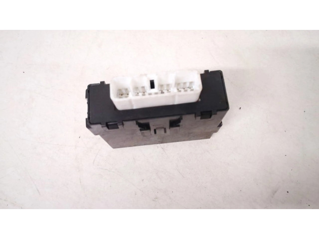 Блок управления 8264187401 Daihatsu Terios