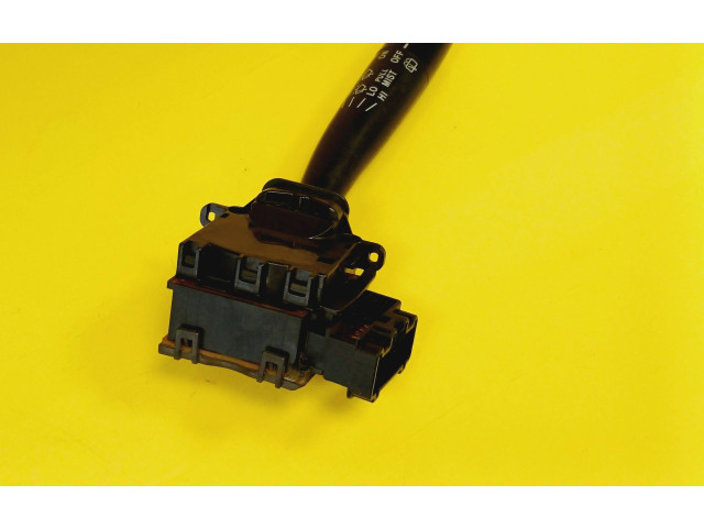 Ручка стеклоочистителей 17A164 Subaru Forester SF