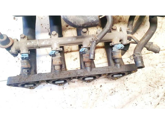 Vstřikovací lišta 353102201, 35310-2201 Hyundai Accent pro benzínový motor 1.3