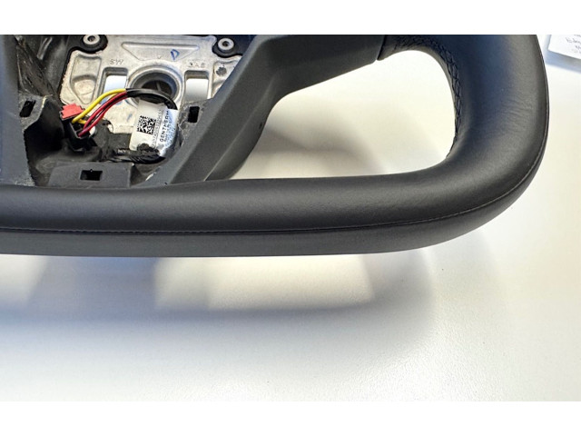 Volant Tesla Model S 2022 472A0302