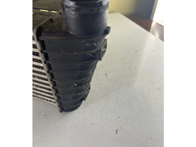 Интеркулер MN130321, A6390900414 Mitsubishi Colt