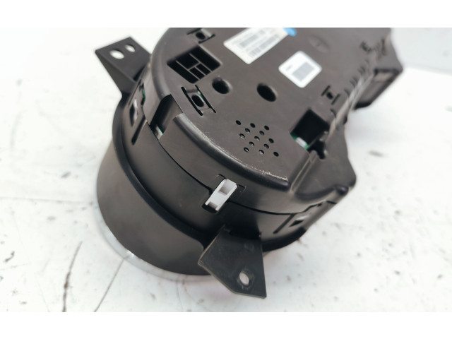 Přístrojová deska Dodge Grand Caravan 2015 P68241685AA